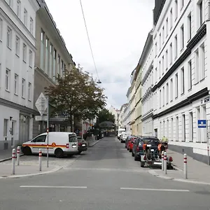 Gold - Contactless Check In Apartment Vienna