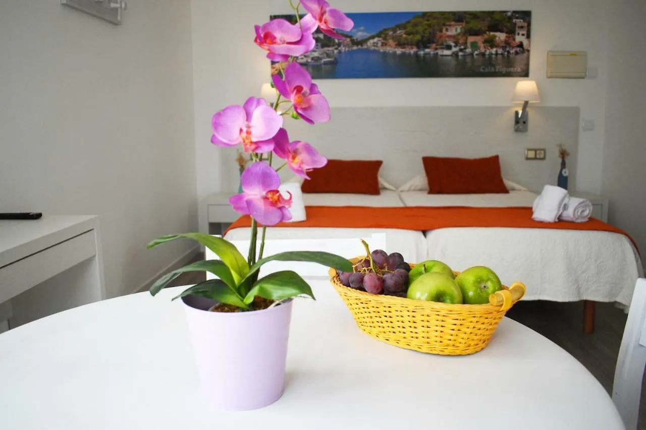 Apartamentos Ferrera Pins Cala Ferrera  Cala Ferrera (Mallorca)